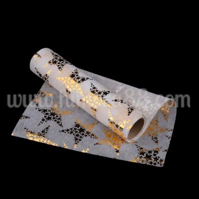 Флизелин Златни Звезди 28см/3.5м White