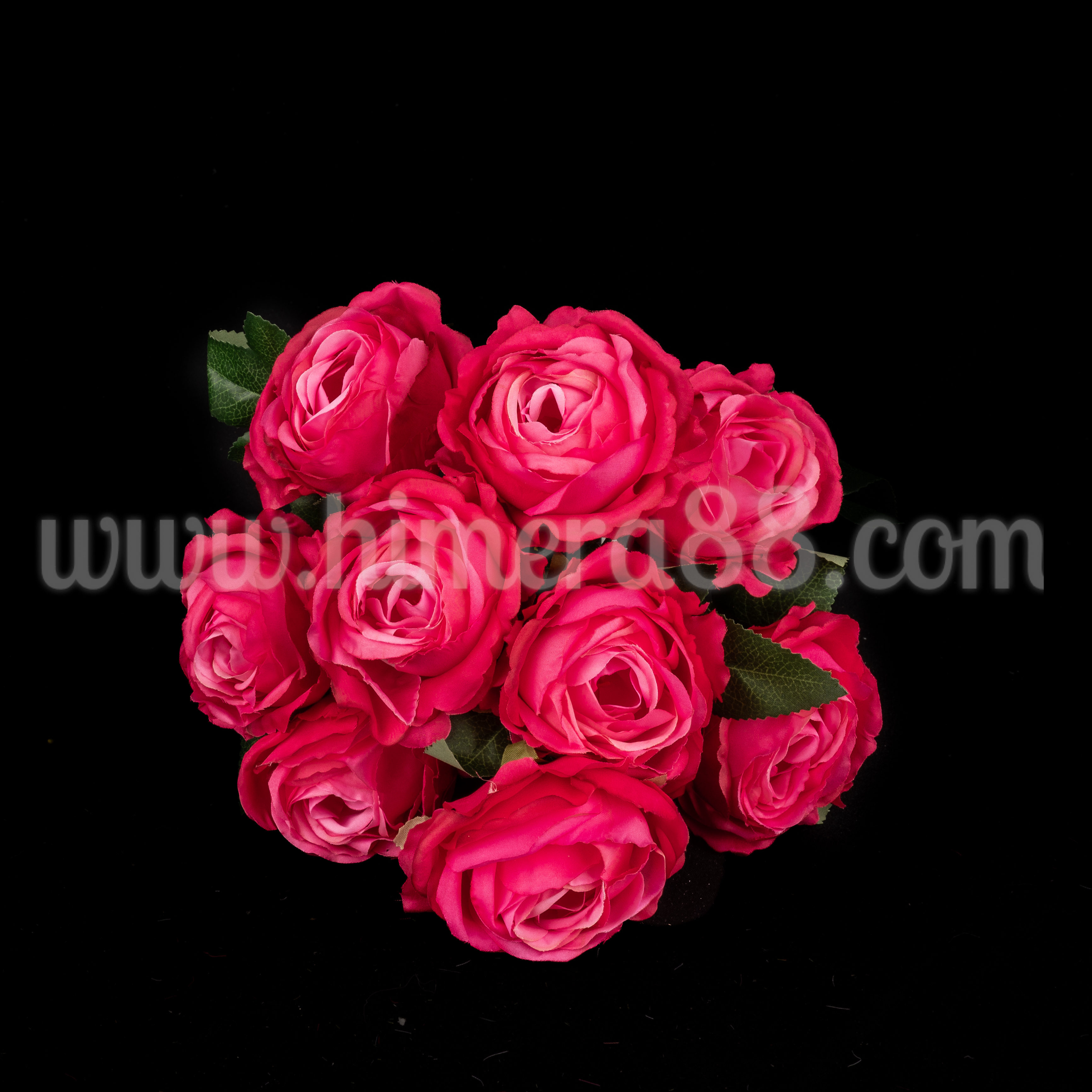 Букет рози Pomponella 9стр Cyclamen - изглед 1